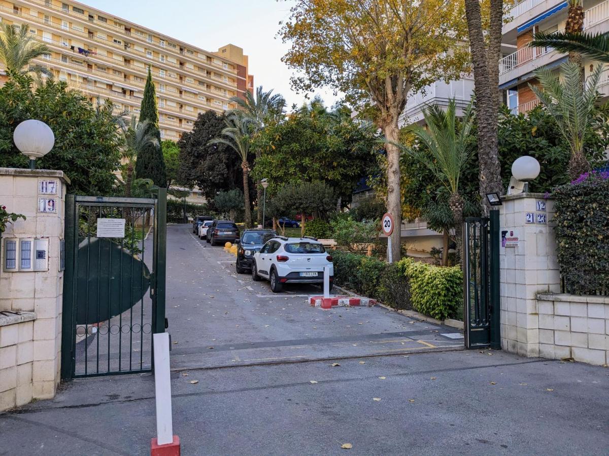 Bruselas 23 Alicante Eksteriør billede